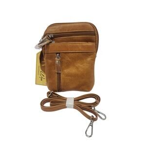 NWT Cal-Wyn Cowhide Leather Crossbody Purse Light Brown Phone Pocket